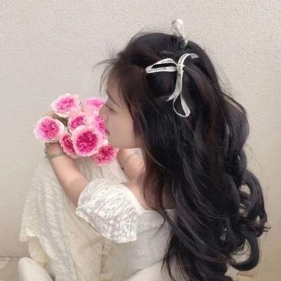 黑色河流